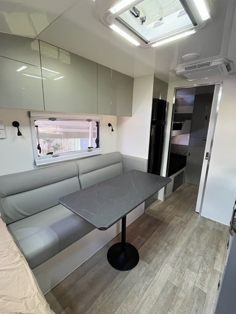 "Sunny" 2022 Sunfinder All Terrain Family 18ft6 photo 7