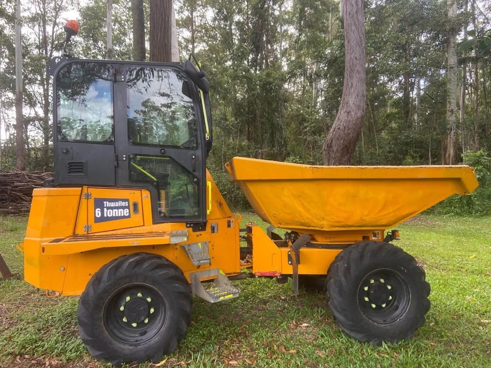 6T - 9T Dumper Hire photo 7
