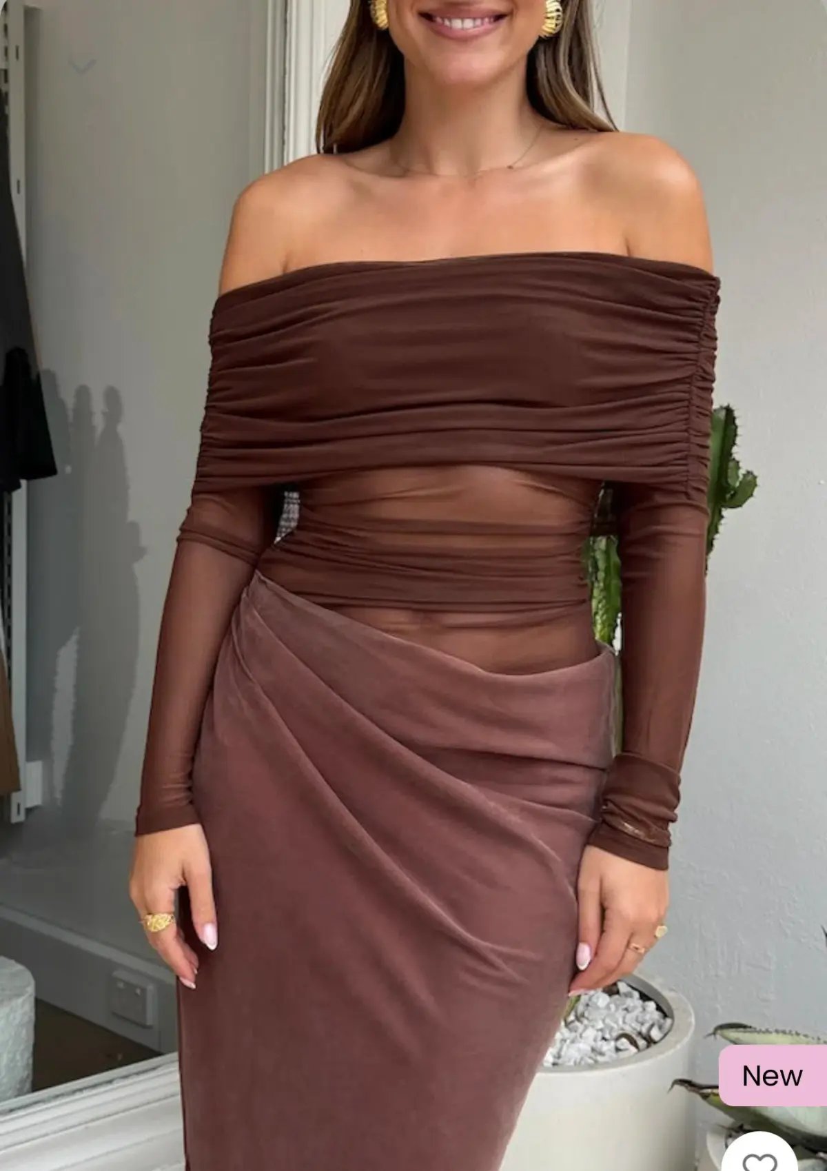 Benni - Yasmin off Shoulder Maxi Dress in Chocolate - Size 6 photo 2