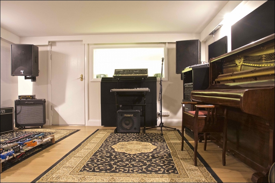 Black Wall Studios photo 5