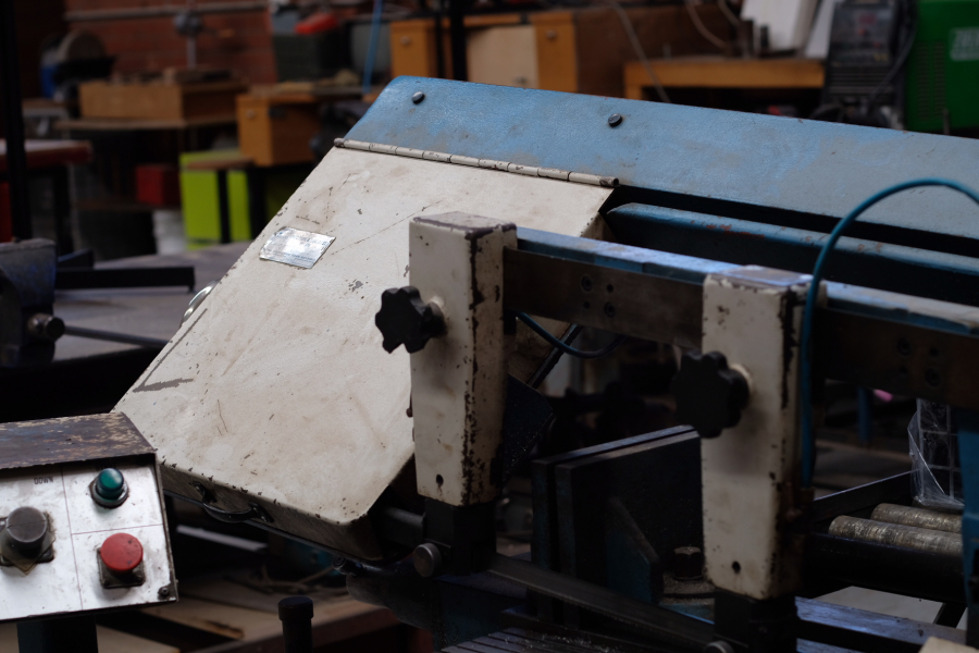 Collaborative wood & metal shop photo 10