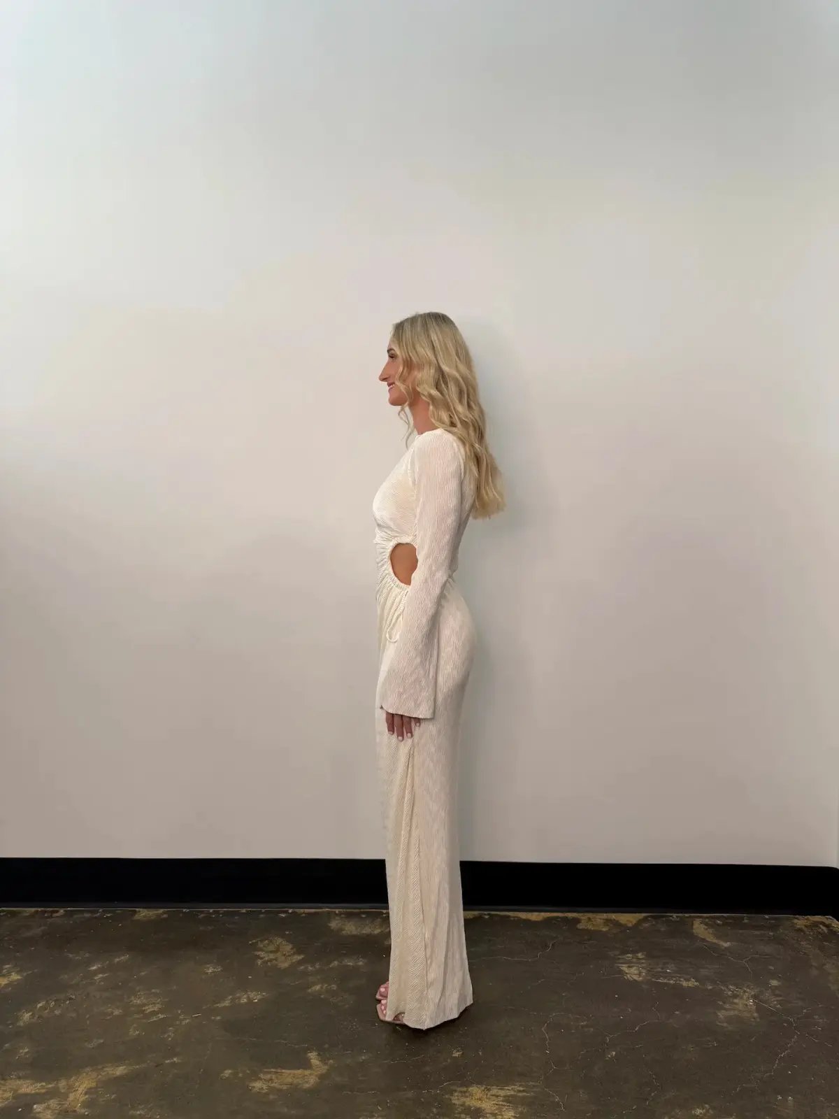 Love Nookie Mirage LS Gown Cream Size 8 photo 2