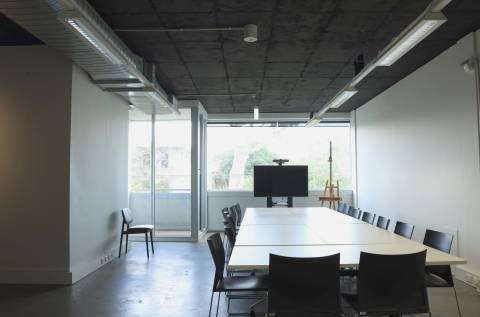 self contained design studio/office photo 5
