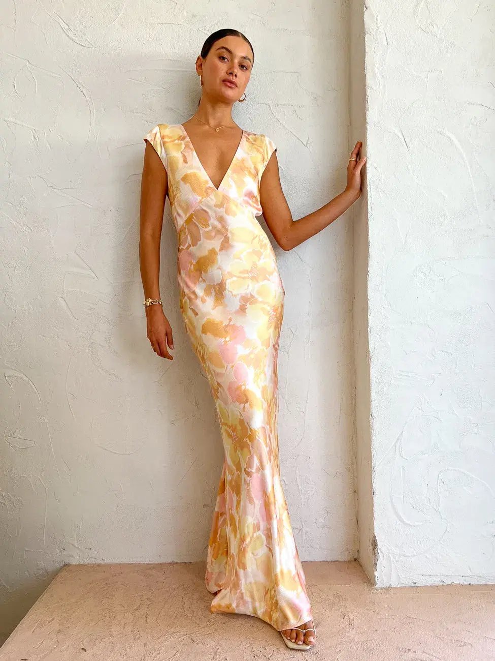 Bec & Bridge Indi V Maxi Dress Print Size 6 photo 2