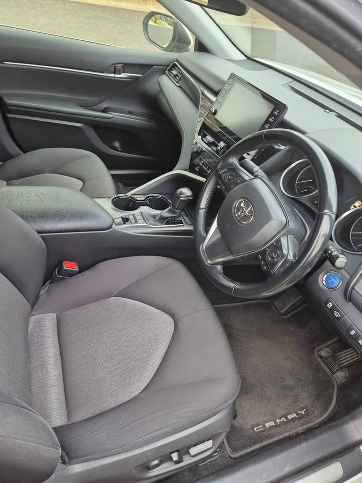 Toyota Camry 2021 sports model photo 4