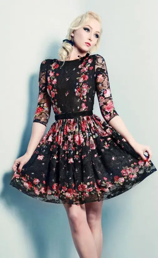 Wheels & Dollbaby French Holiday Floral Lace Dress in Black Size AU 10 / M photo 2