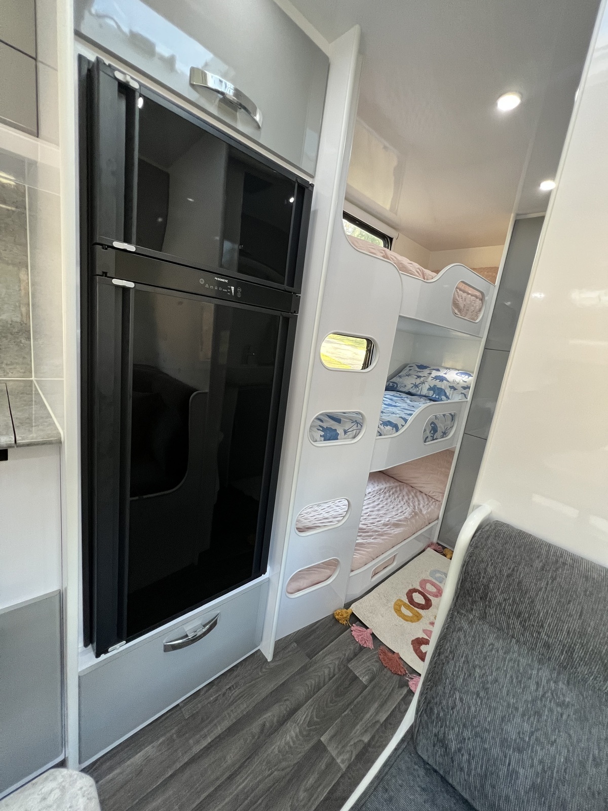 Palm Cove Triple Bunk photo 4
