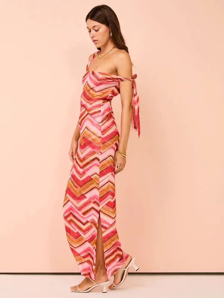 Issy Panelled Maxi Dress In Chevron Print Size 10 photo 2