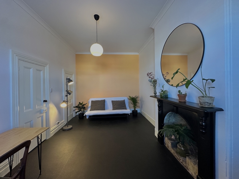 Private studio in SHIVERS photo 4