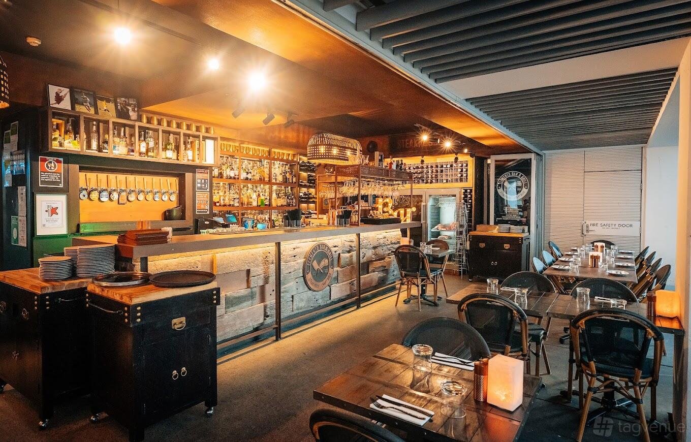 Entire Venue at Elements Bar & Grill Darlinghurst photo 4