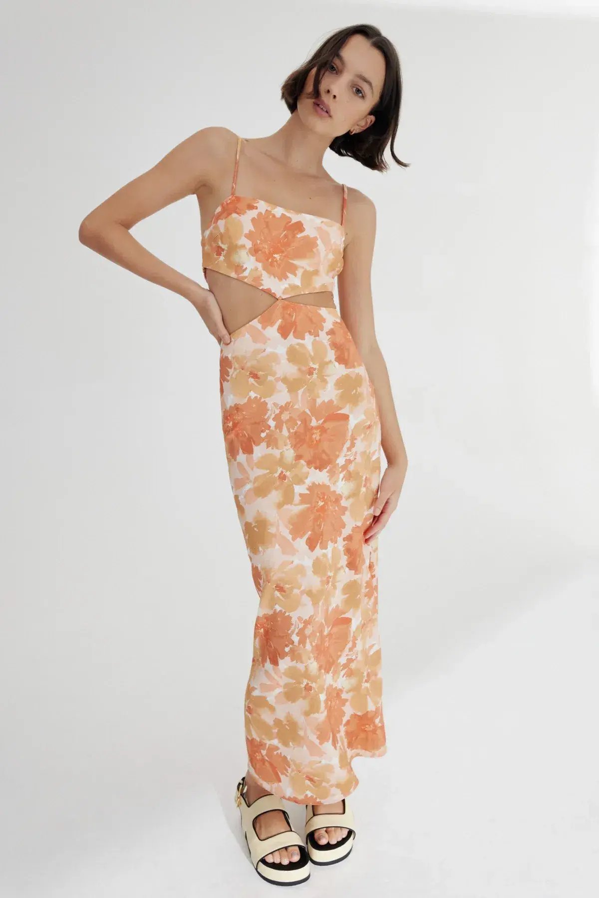 Significant Other Maeve Maxi Dress Scarlet Poppy Floral Size 6 photo 3