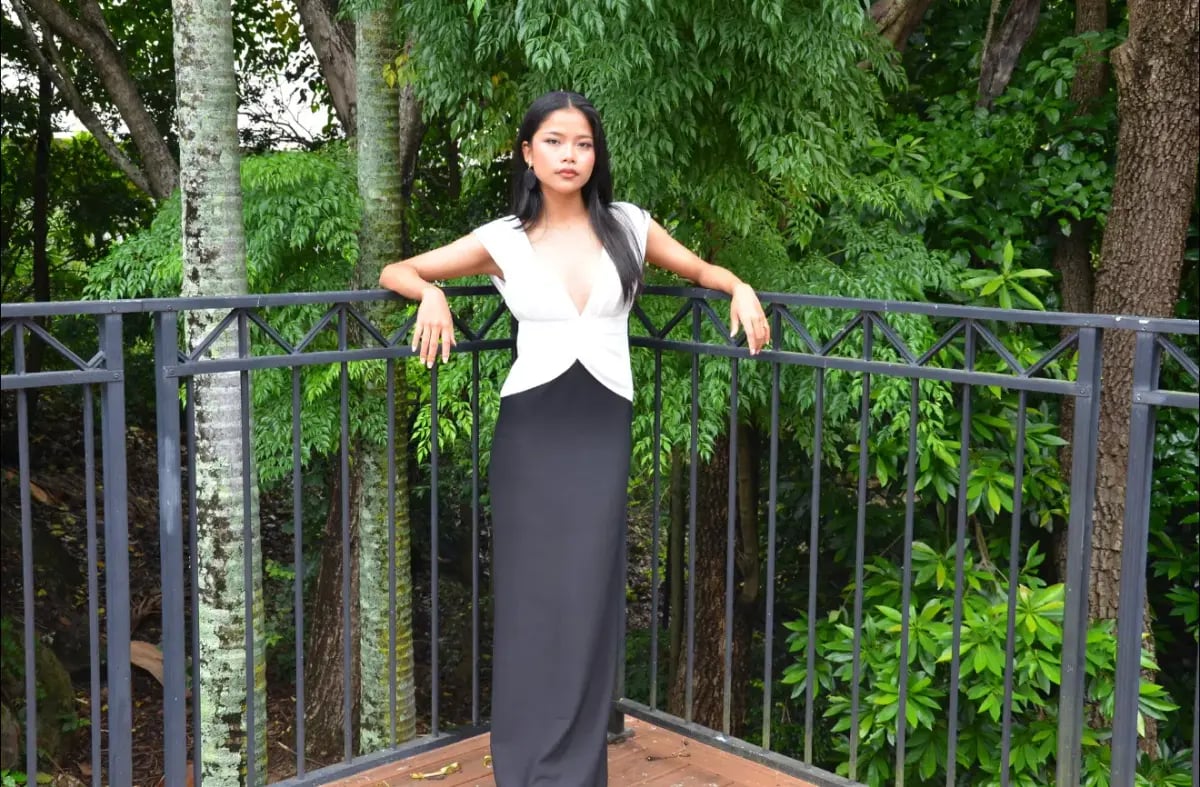Monique Contrast Maxi Dress - Black MESHKI photo 7