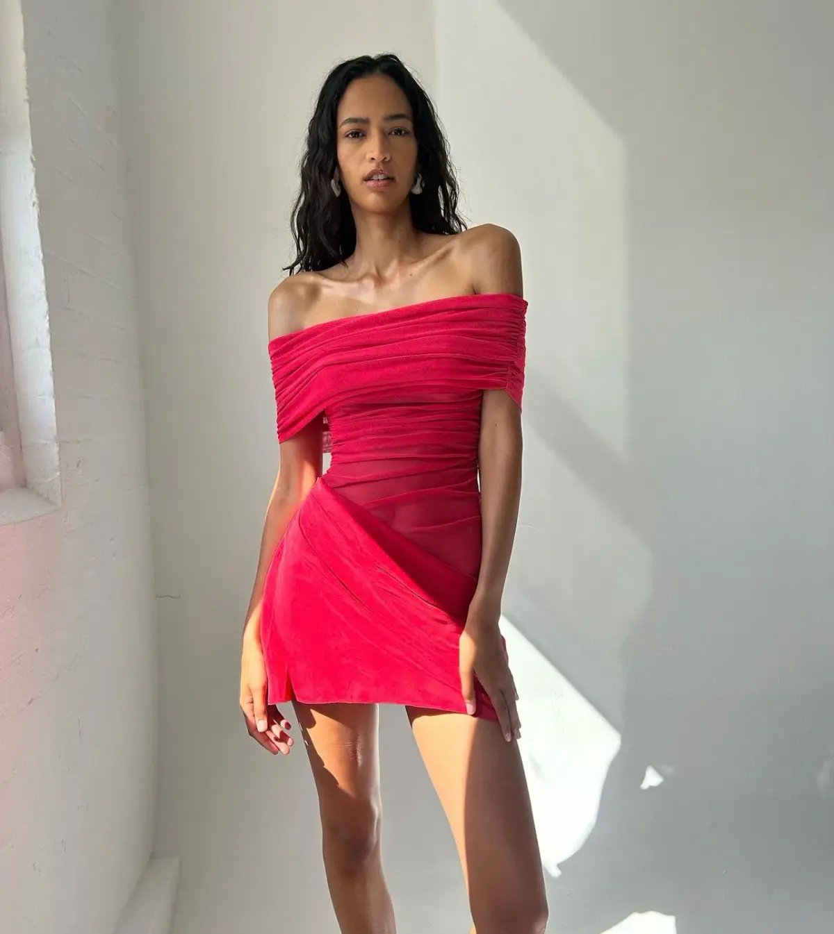 Benni Nico Off Shoulder Mini Dress in Watermelon Size 12 photo 3