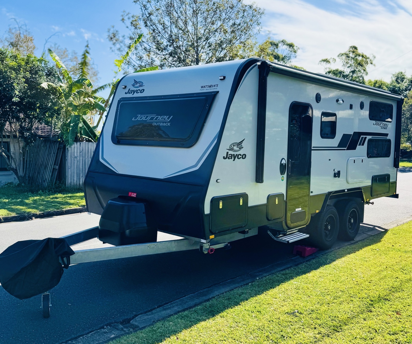 Epic Journey - 2024 Luxury 20 ft Family Caravan photo 11