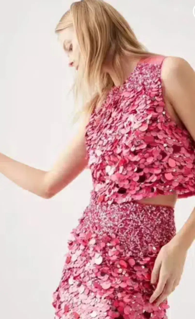 AJE CELESTE SEQUIN TOP & CHERIE SEQUIN SKIRT SET PINK SIZE 8 photo 2