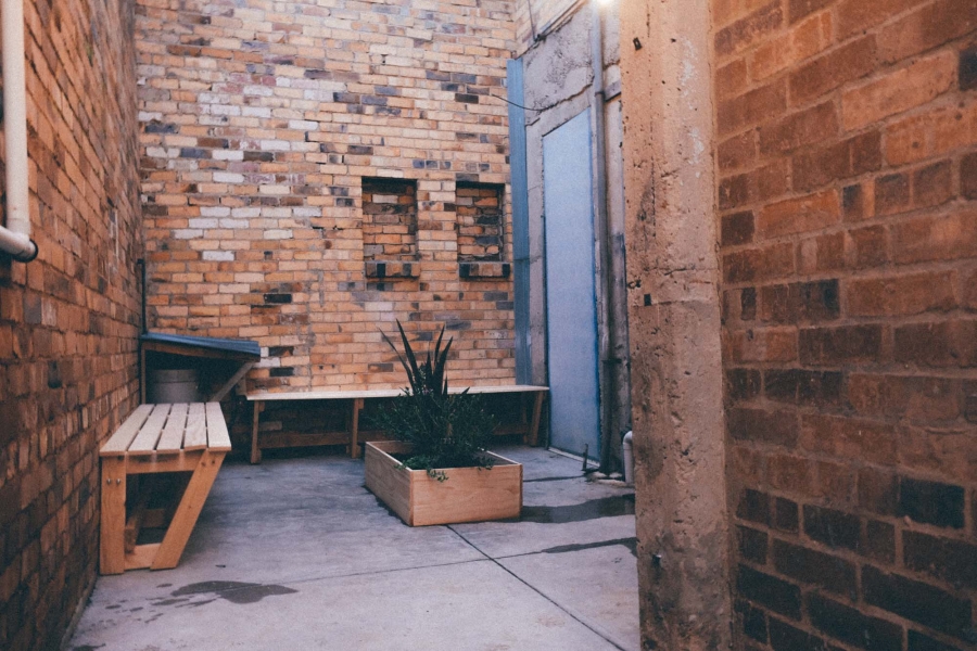 Outer Place photo 4