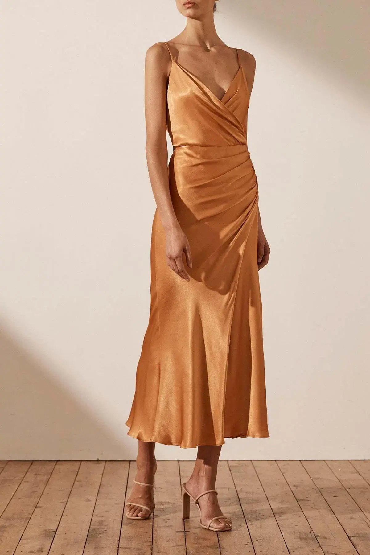 SHONA JOY GALA DRAPED MIDI DRESS GOLDEN OAK photo 2