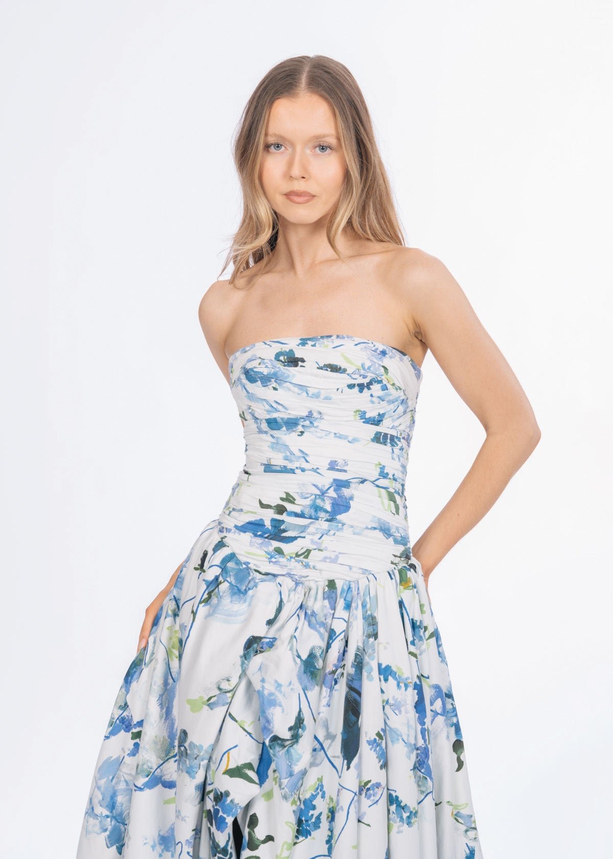 Violette Bubble Hem Maxi Dress In Lavender Print photo 2