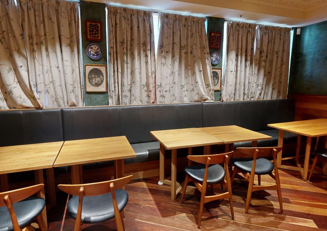 The Cambridge Room at Pig ‘N’ Whistle - Indooroopilly photo 6