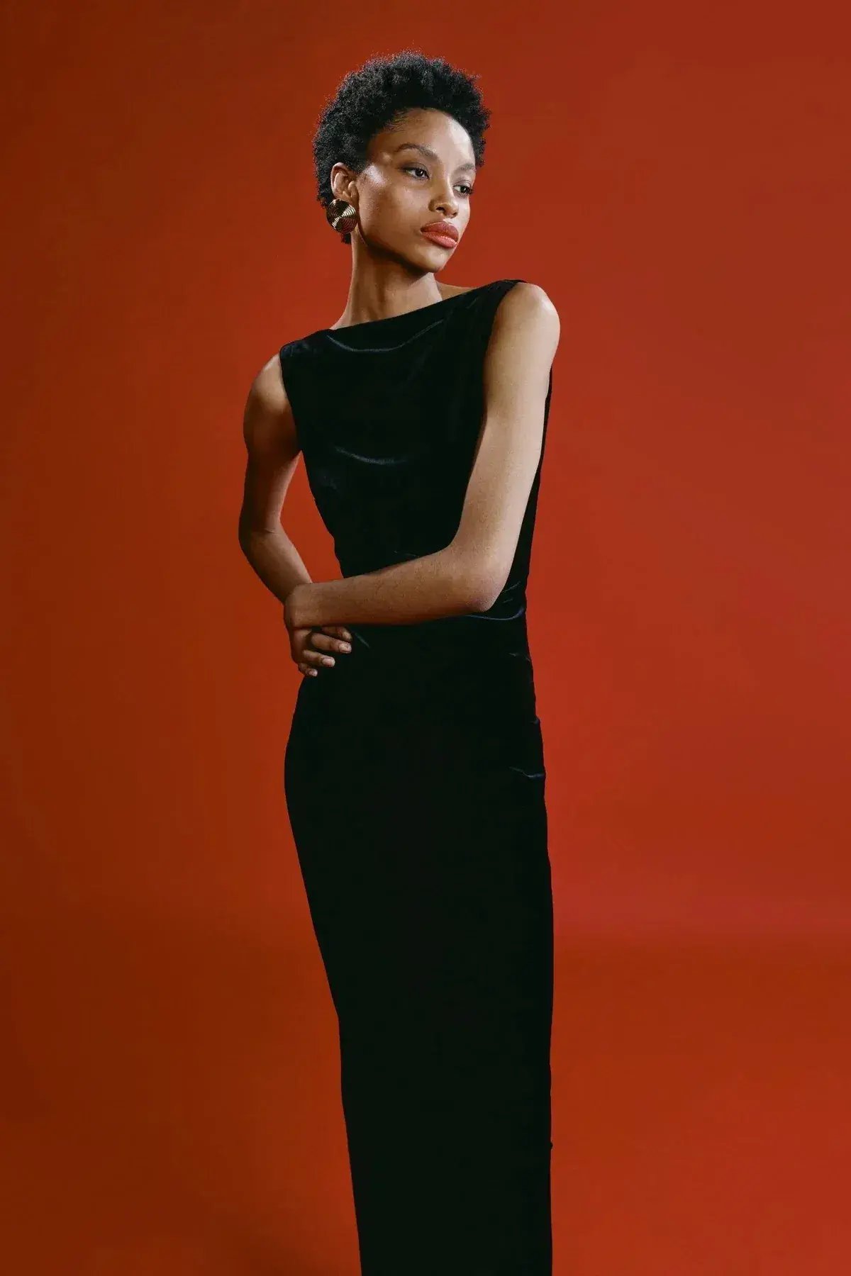 Effie Kats Verona Gown in Black Velvet Size M / AU 10 photo 2