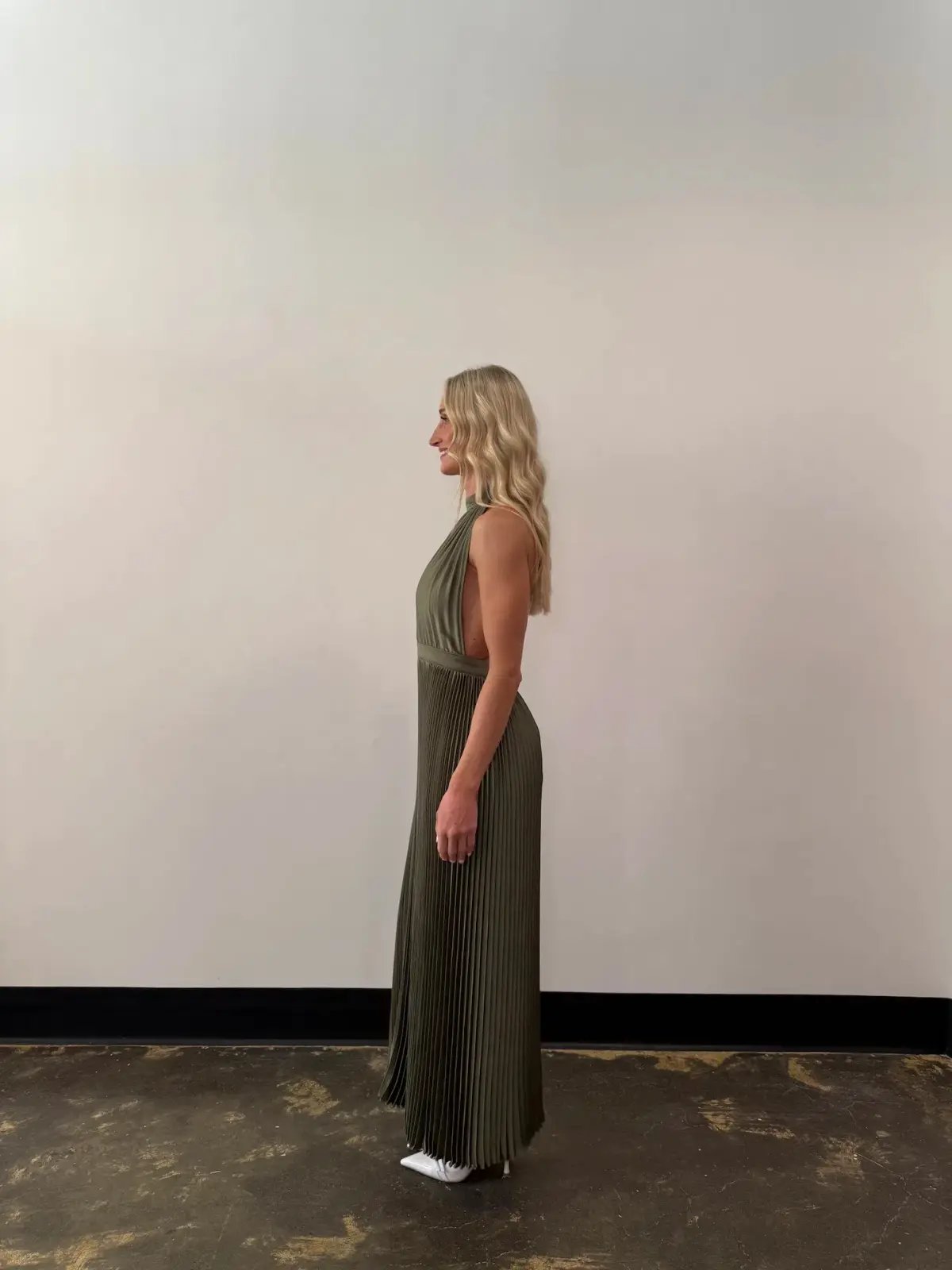 Lidee Woman Chateau Gown Maxi Dress in Moss Size AU 8 photo 2