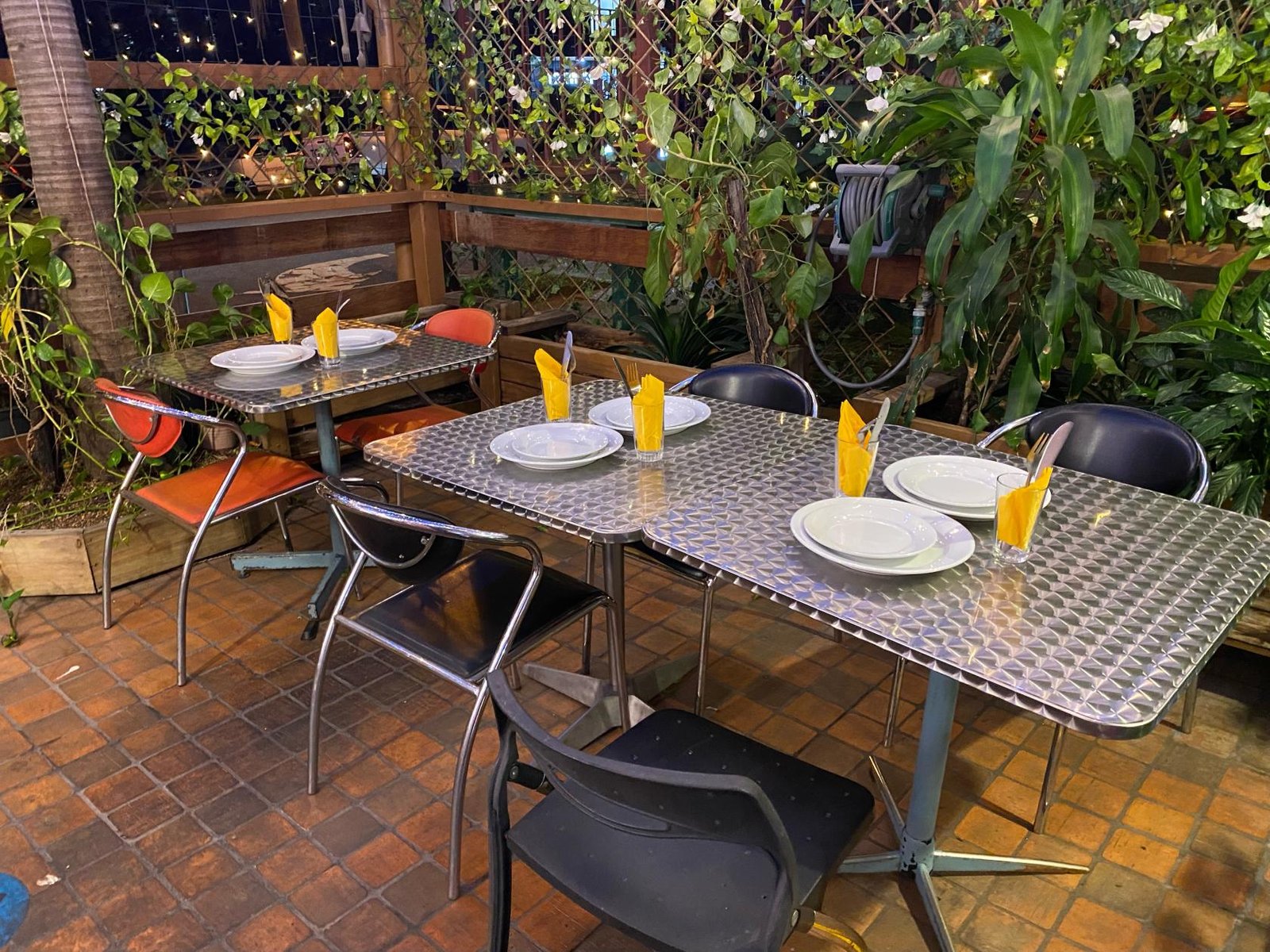 Whole Venue at JK Restaurant Tandoori and Curry House photo 9
