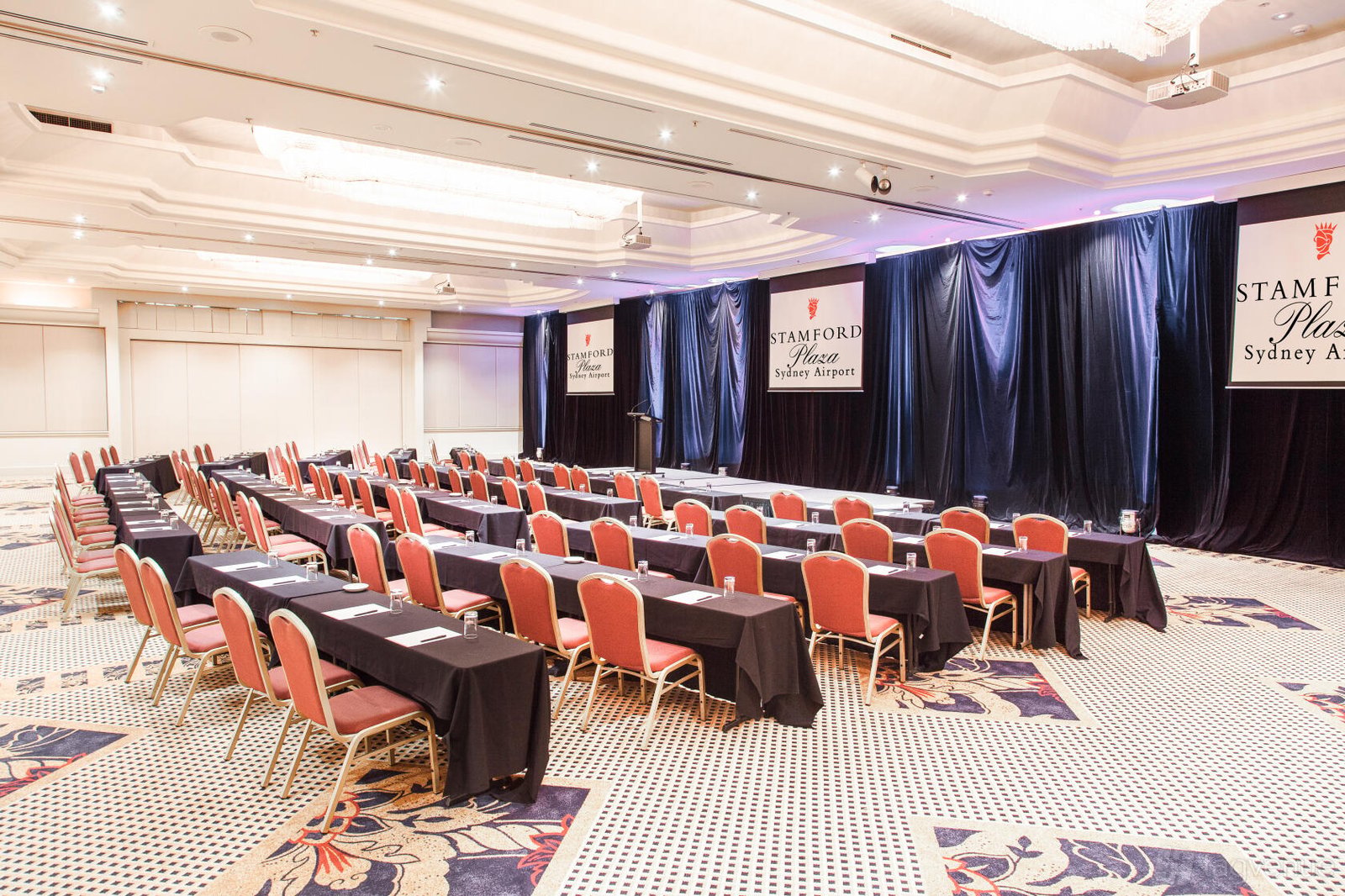 Mascot Ballroom at Stamford Plaza Sydney Airport Hotel photo 11