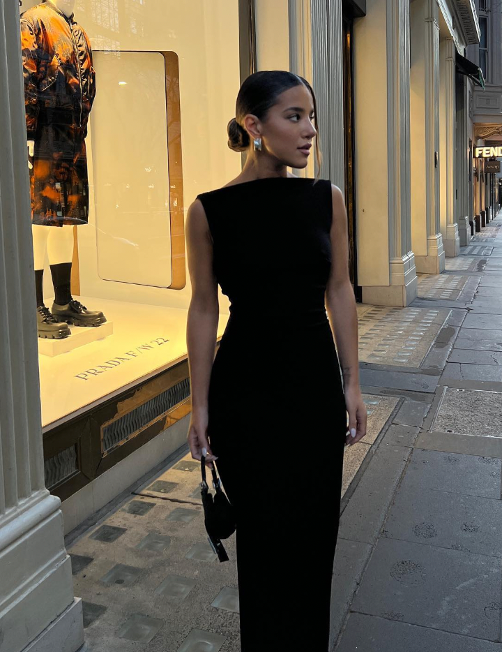 Effie Kats Verona Gown photo 3