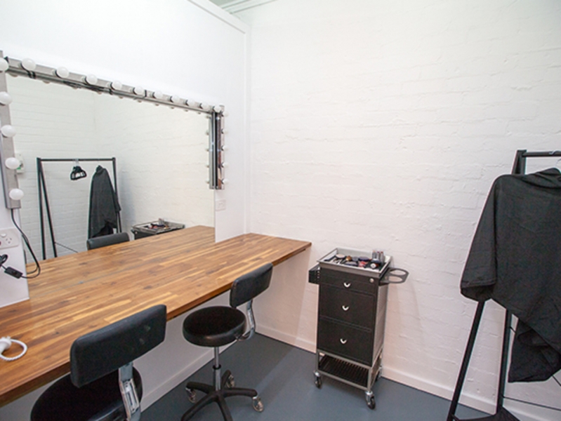 Imagine Media hire studio photo 3