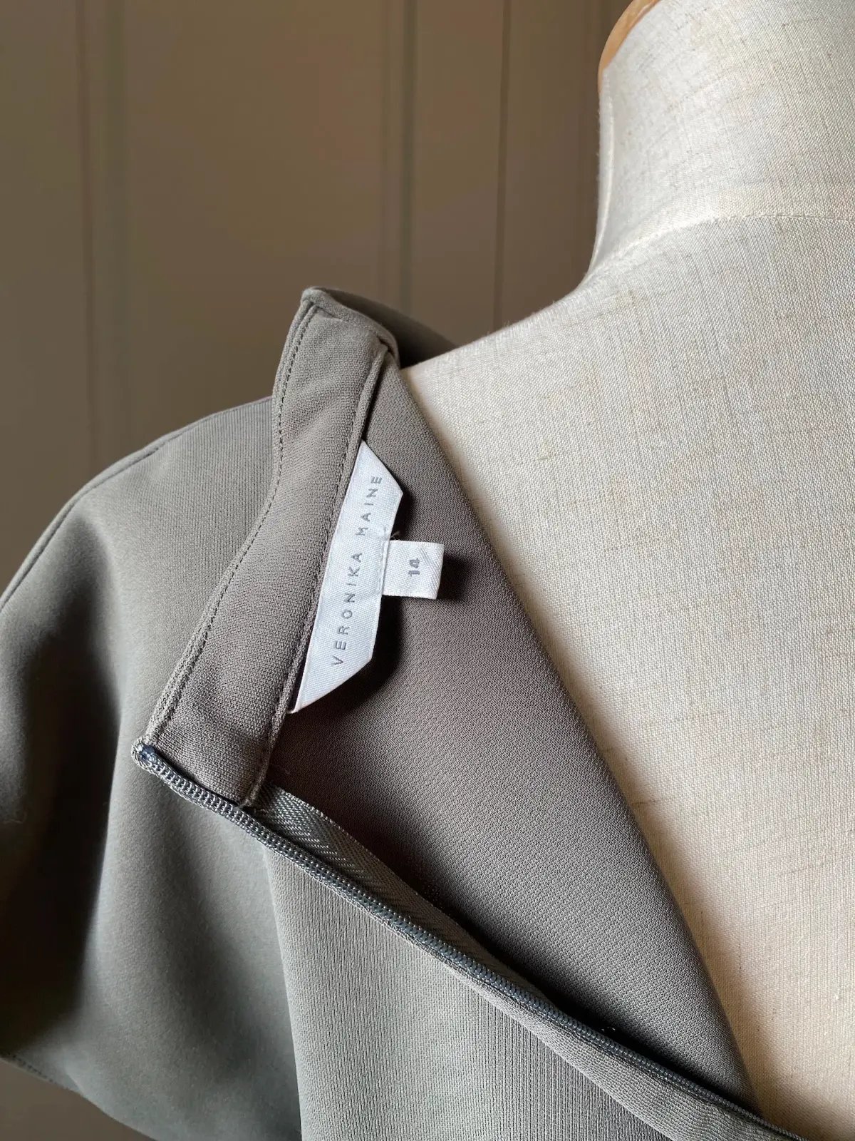 Veronika Maine Drapey Weave Drape Neck Midi Dress Khaki Size 14 photo 5