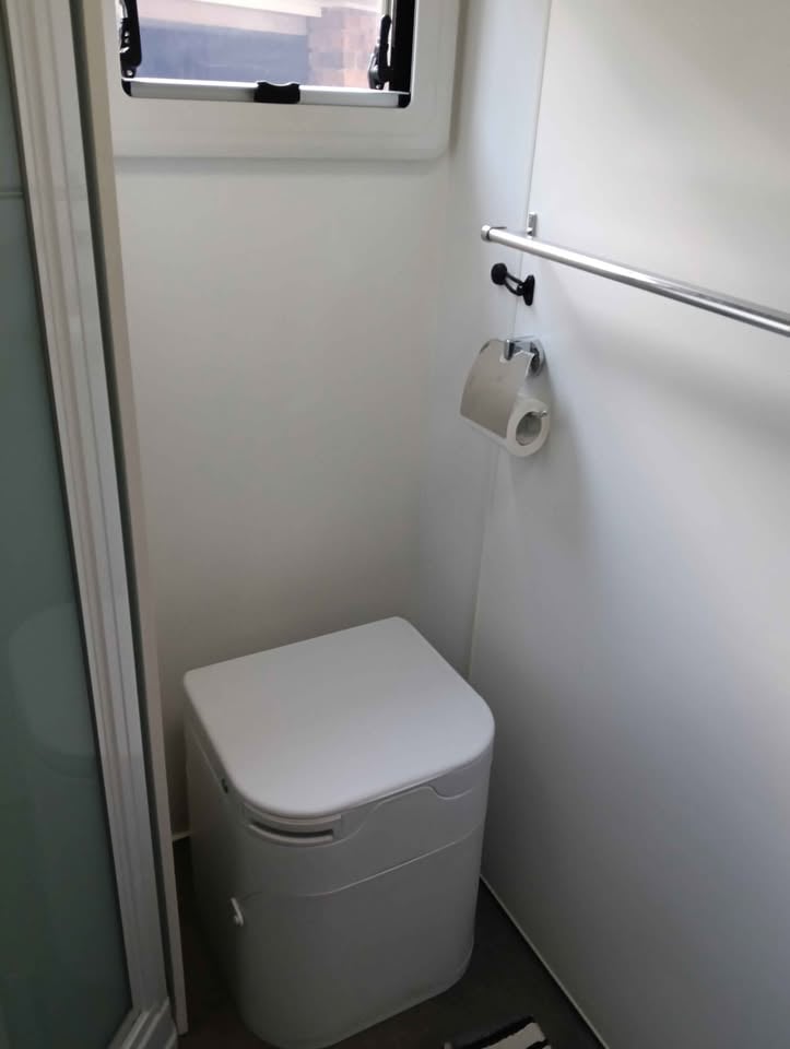 CARAVAN FOR HIRE $250/day photo 7