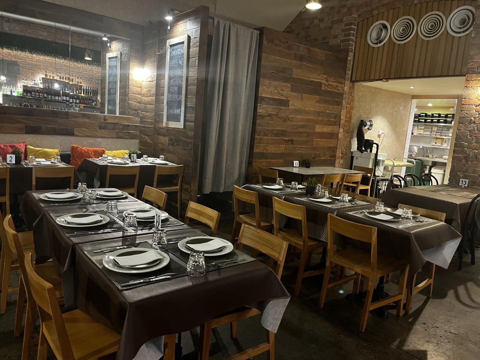 Entire Venue at Garlic Clove Indian Brisbane photo 7