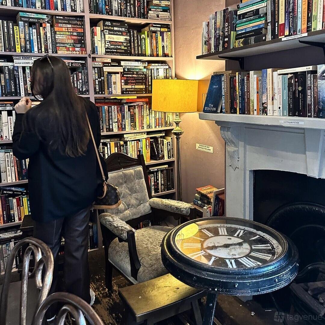 Basement at Ampersand Cafe & Bookstore photo 6