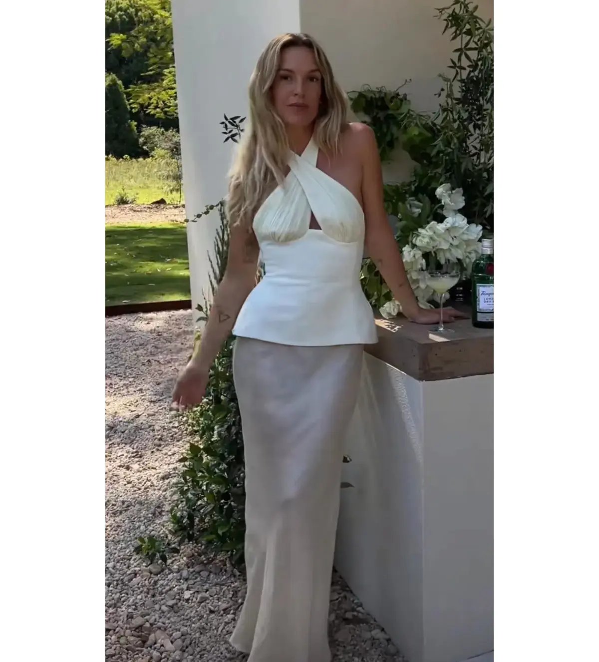 Tae Park Sculpted Halter Top Ivory Size S AU 8 photo 4