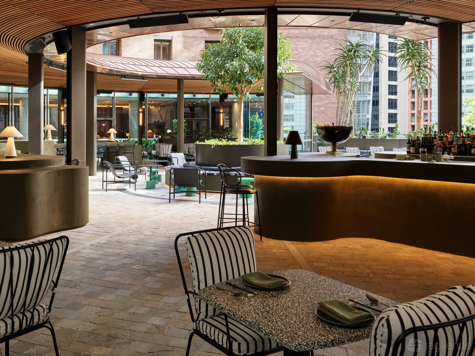 Wentworth Bar at Sofitel Sydney Wentworth photo 2