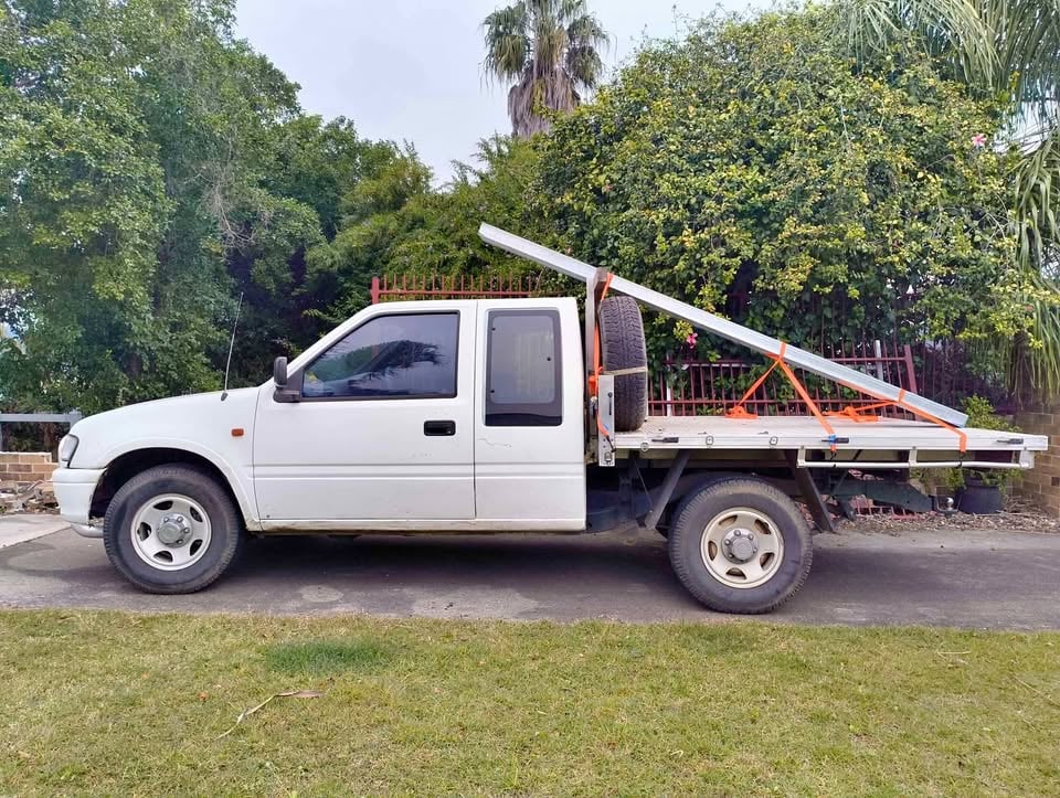 Lady & Ute - Local Pickups & Deliveries Hire service photo 3