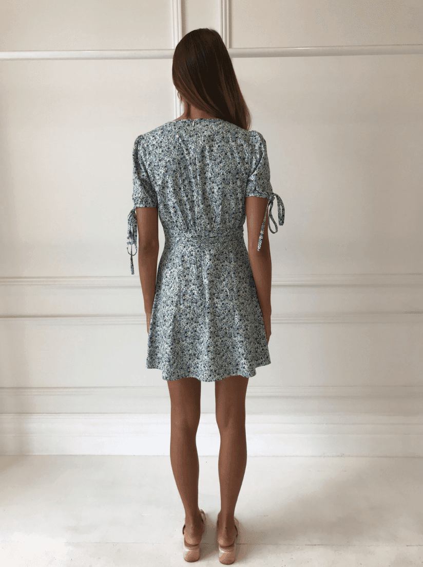 By Nicola Manhattan Dress in Blue Floral Ivy Size 8 photo 4