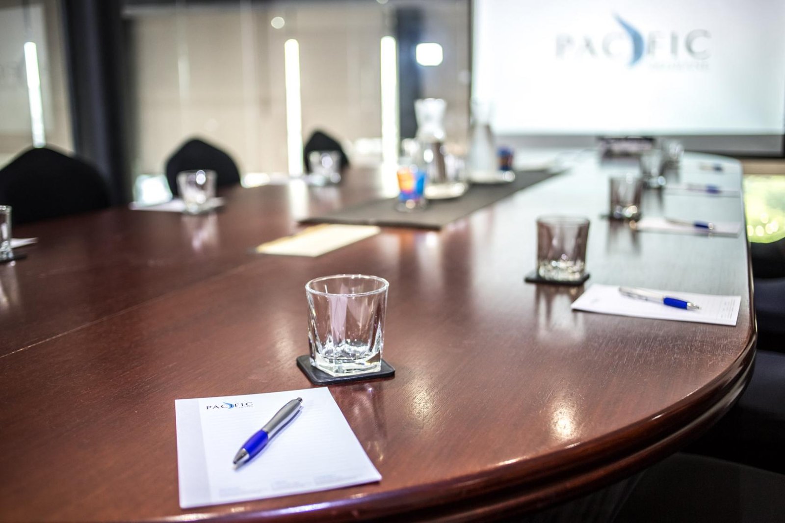 Sky Boardroom at Mercure Brisbane Spring Hill photo 6