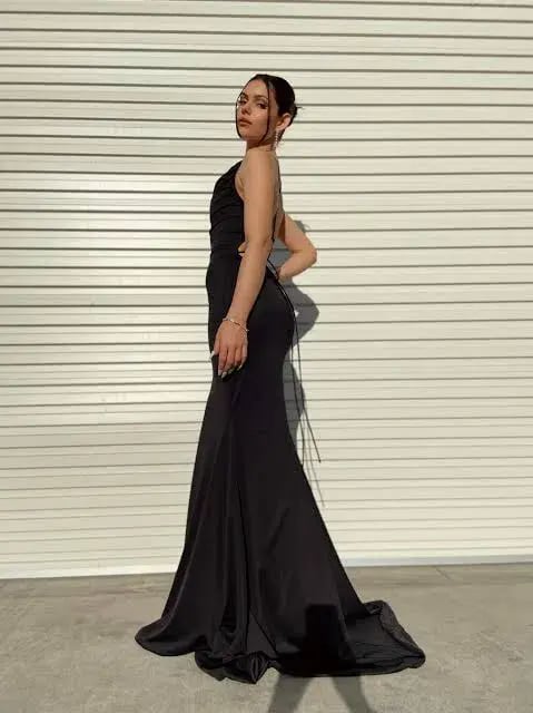 Gossip Gowns Ashleigh Jersey Gown Black Size 6 photo 2