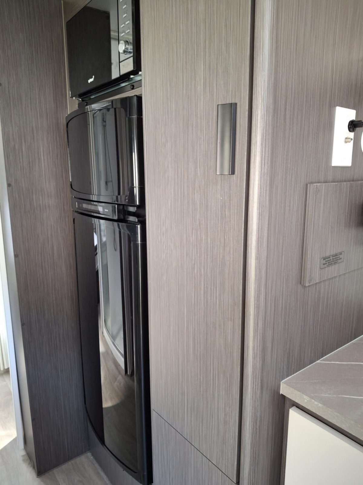 Vista Journey - Luxury van for perfect getaways photo 5