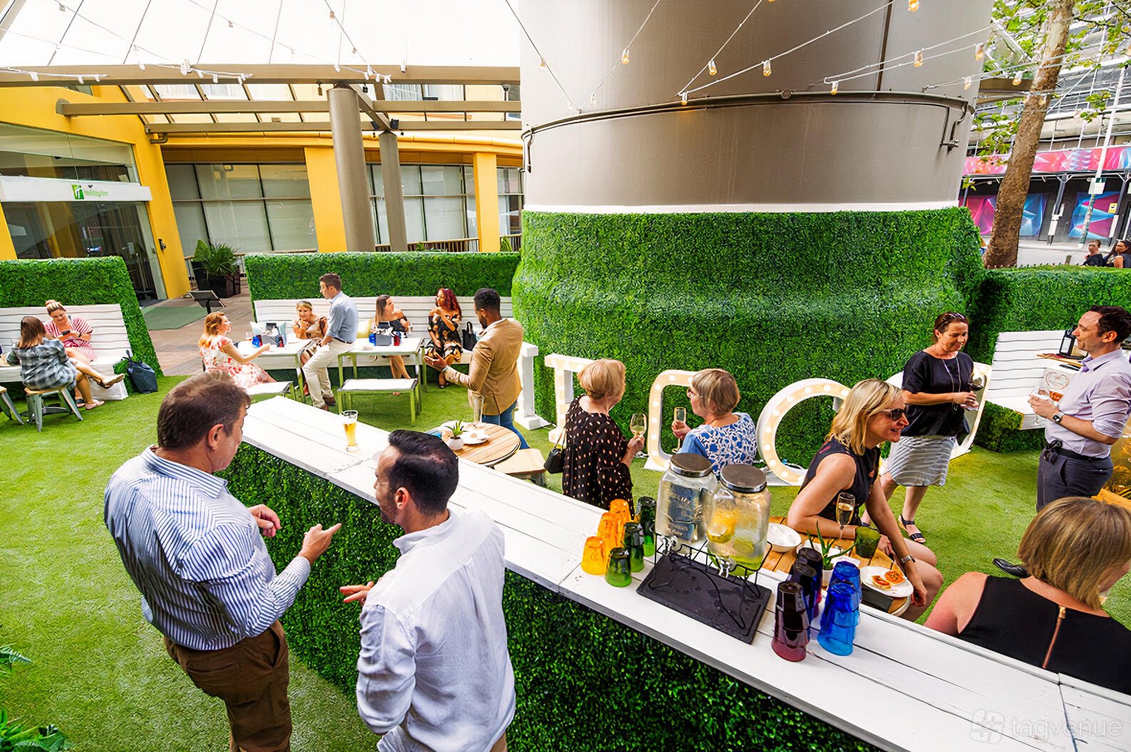 Sirocco Terrace at Holiday Inn Sydney Potts Point photo 4