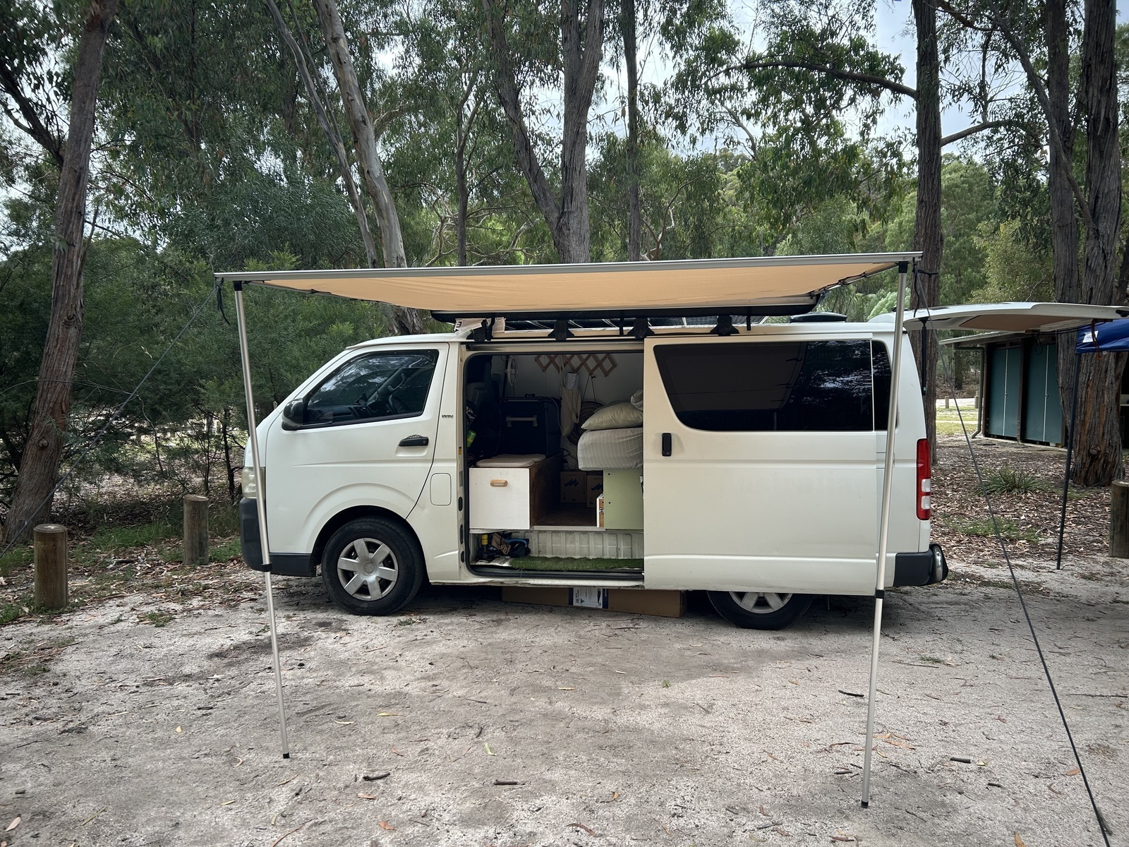 Frida, the campervan photo 4