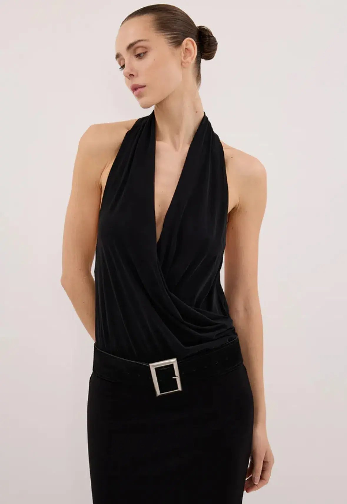 FELICITY BLACK SLEEVELESS HALTER MIDI DRESS SIZE M photo 2
