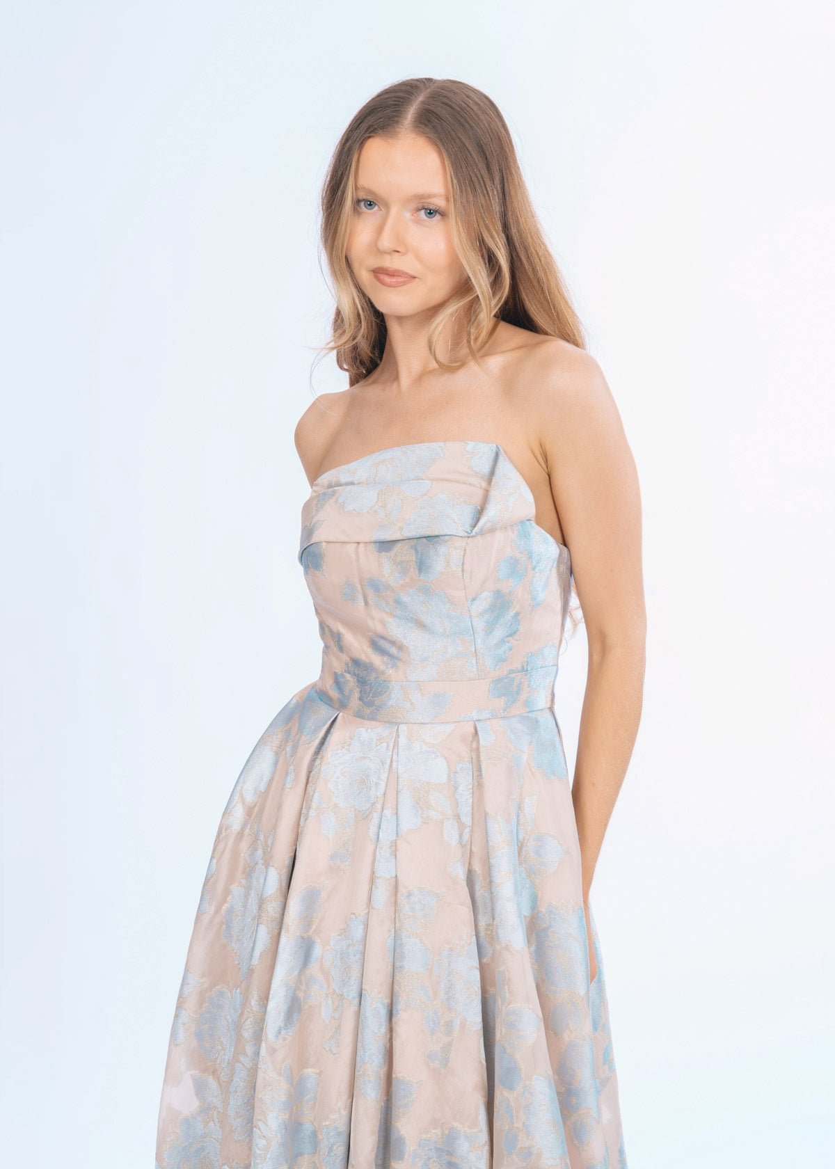 Anastasia in Pastel Blue (T2010) photo 4