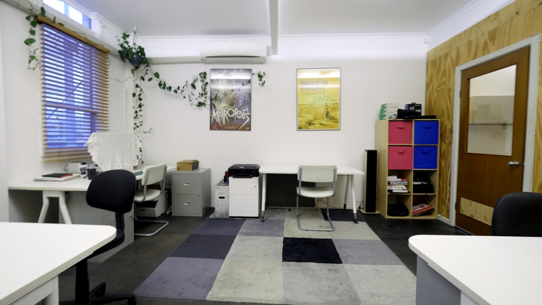 Desk/office space in creative studio in Fitzroy photo 3