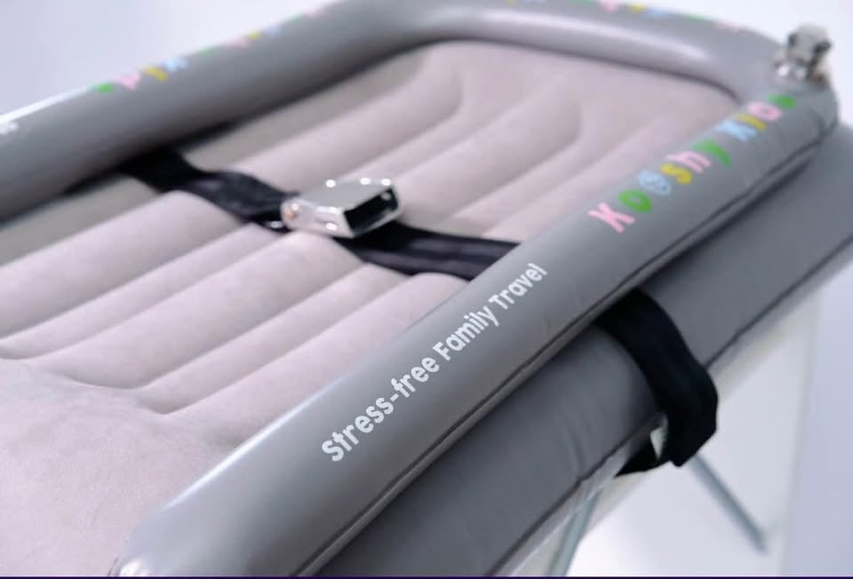 Kooshy kids travel bed HIRE photo 3