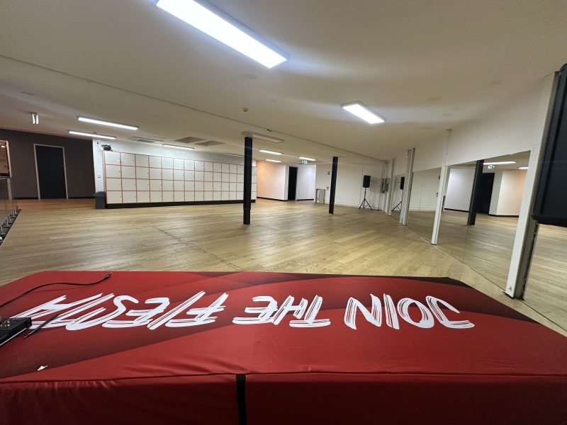 La Fiesta Dance Factory - Hall photo 5