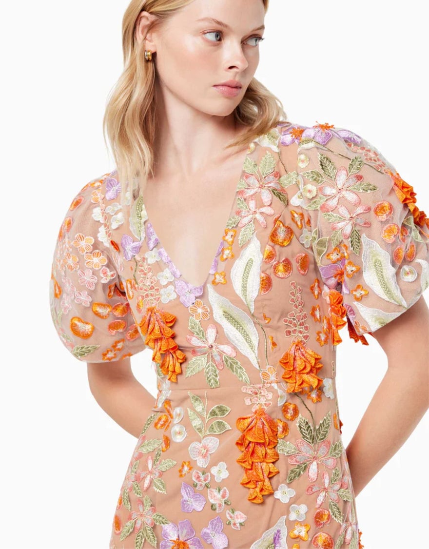Elliatt Remix Dress photo 4