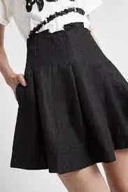 Aje Byblos Mini Skirt Black Size 8 photo 2