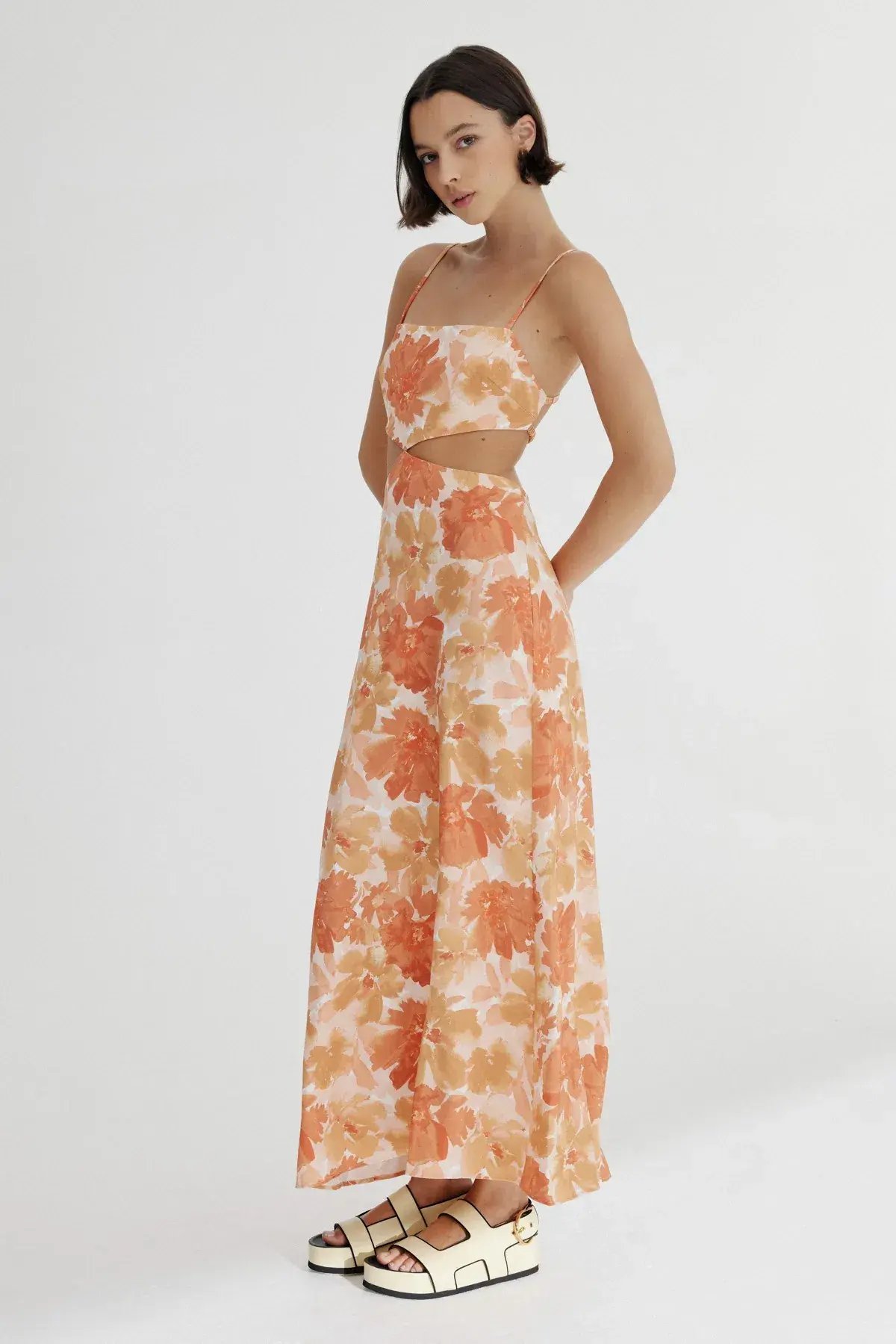 Significant Other Maeve Maxi Dress in Scarlett Poppy Floral Size 12 photo 2